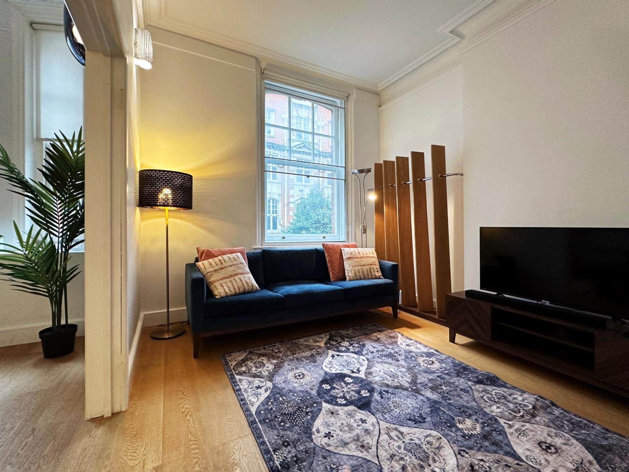 Theo's 2 Bedroom In Apartament *